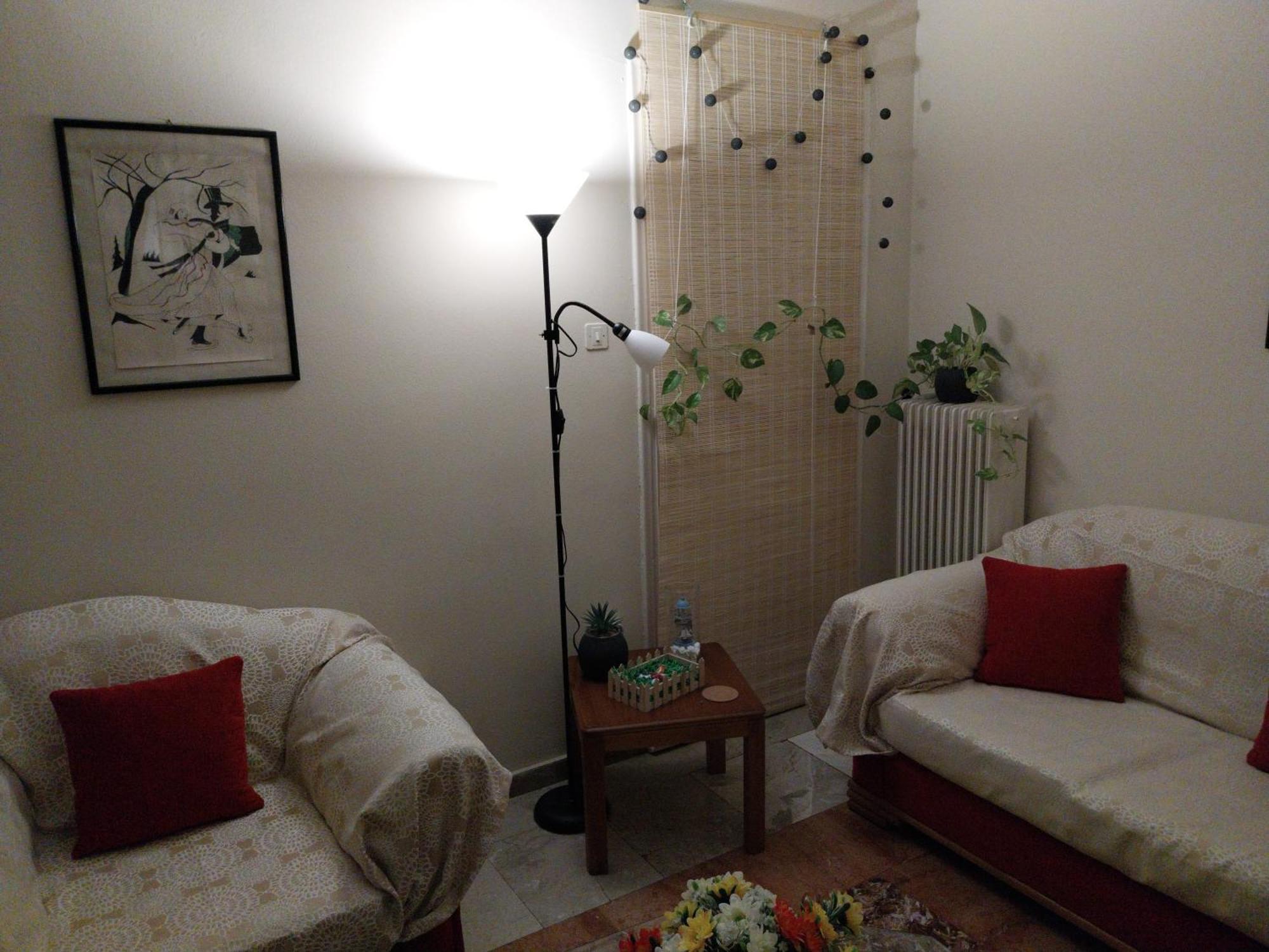 Cozy & Bright Home 50M From Subway -Agios Antonios Athena Bagian luar foto