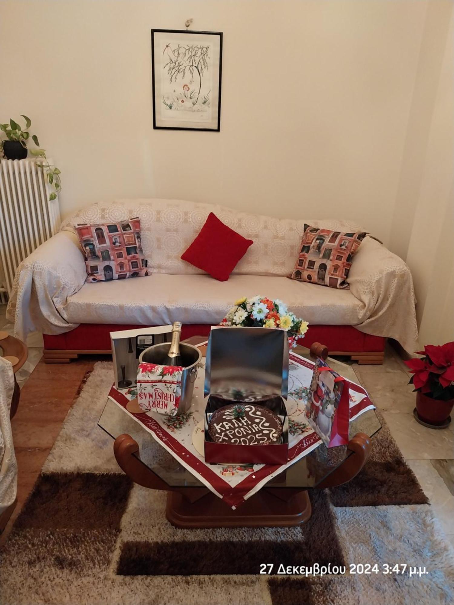 Cozy & Bright Home 50M From Subway -Agios Antonios Athena Bagian luar foto