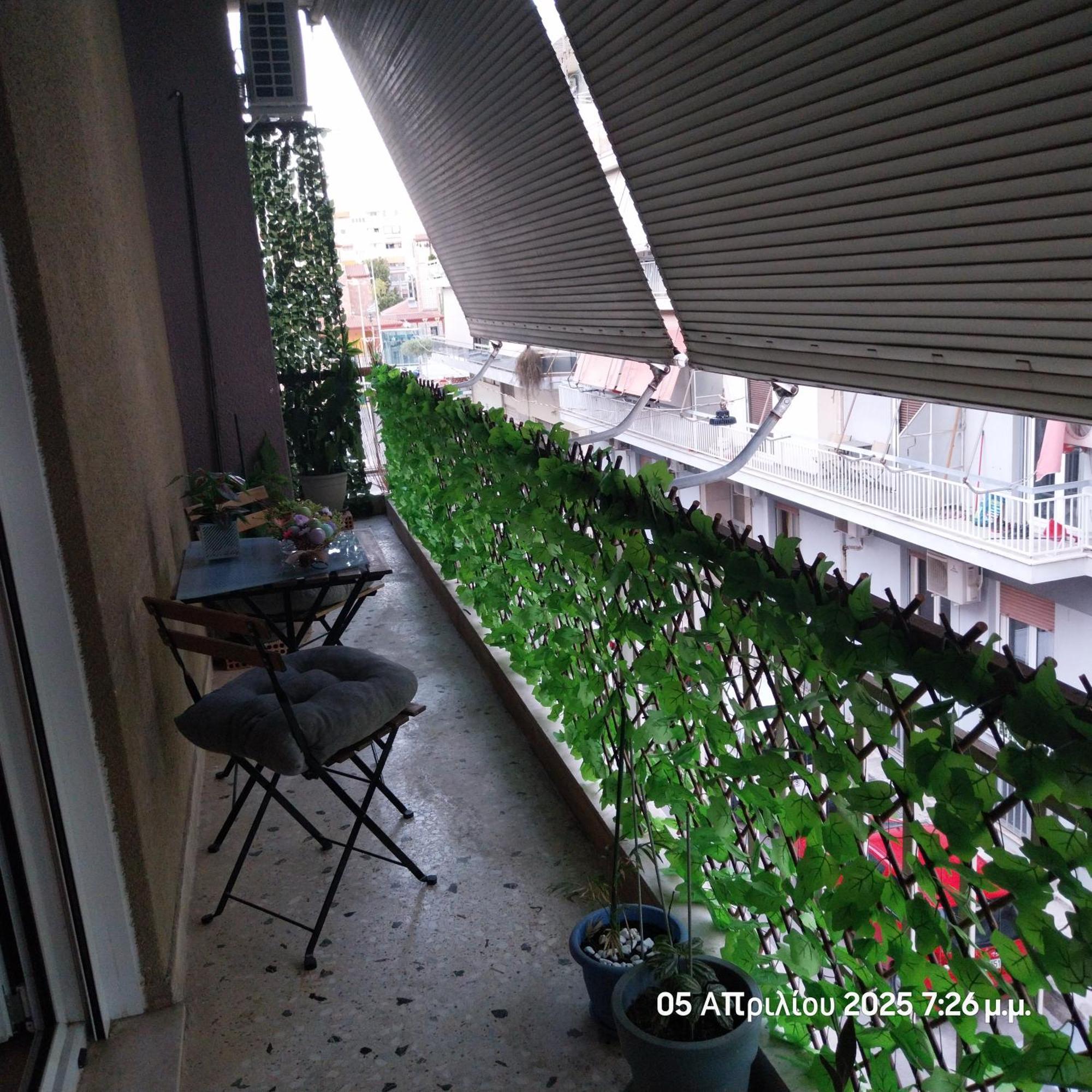 Cozy & Bright Home 50M From Subway -Agios Antonios Athena Bagian luar foto